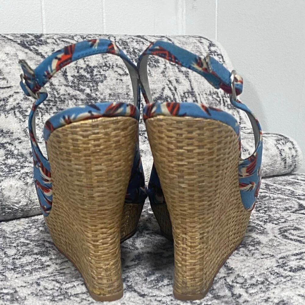 Audrey Brooke NAOMI Slingback Wedges in Blue Size 8